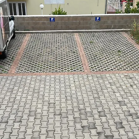 Lasta Makarska