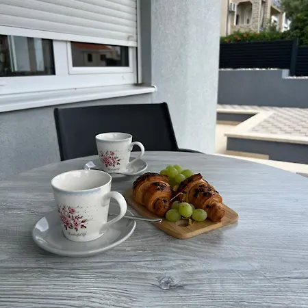 Lasta * Makarska